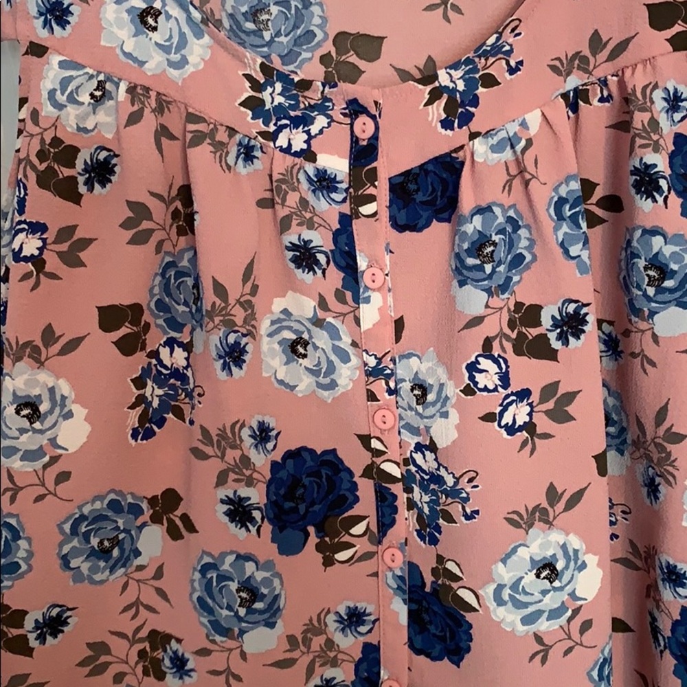 Blouse - Picture 3 of 4